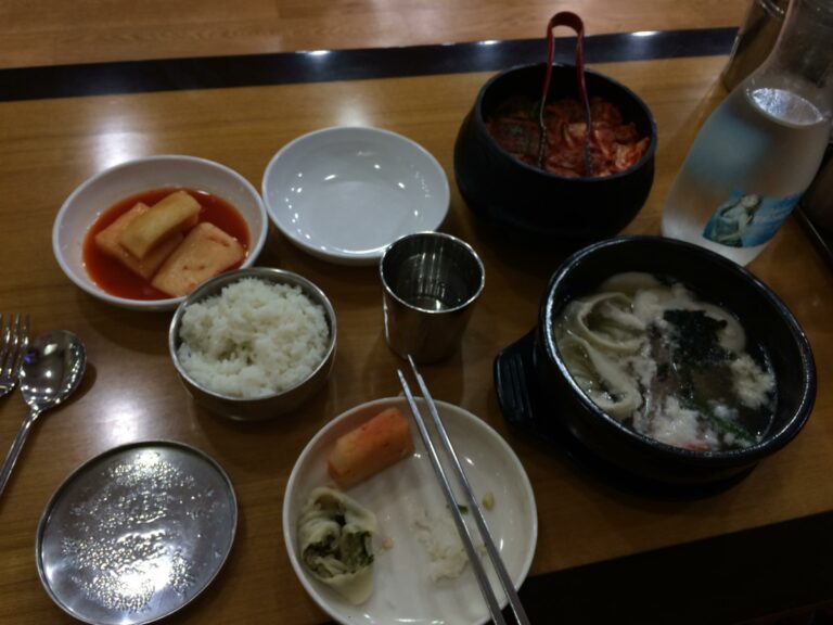 23+ Best Korean Street Foods (From a Local!)