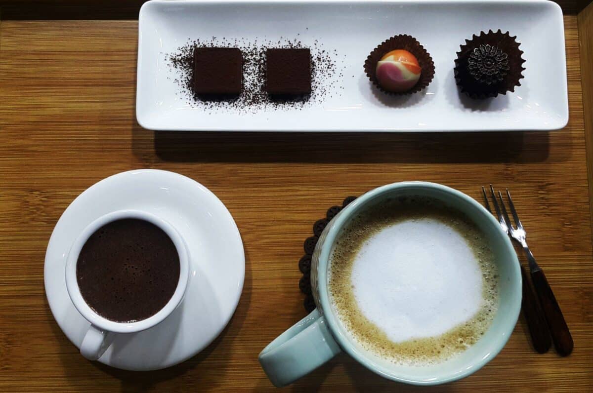 Busan chocolate shop latte and truffles