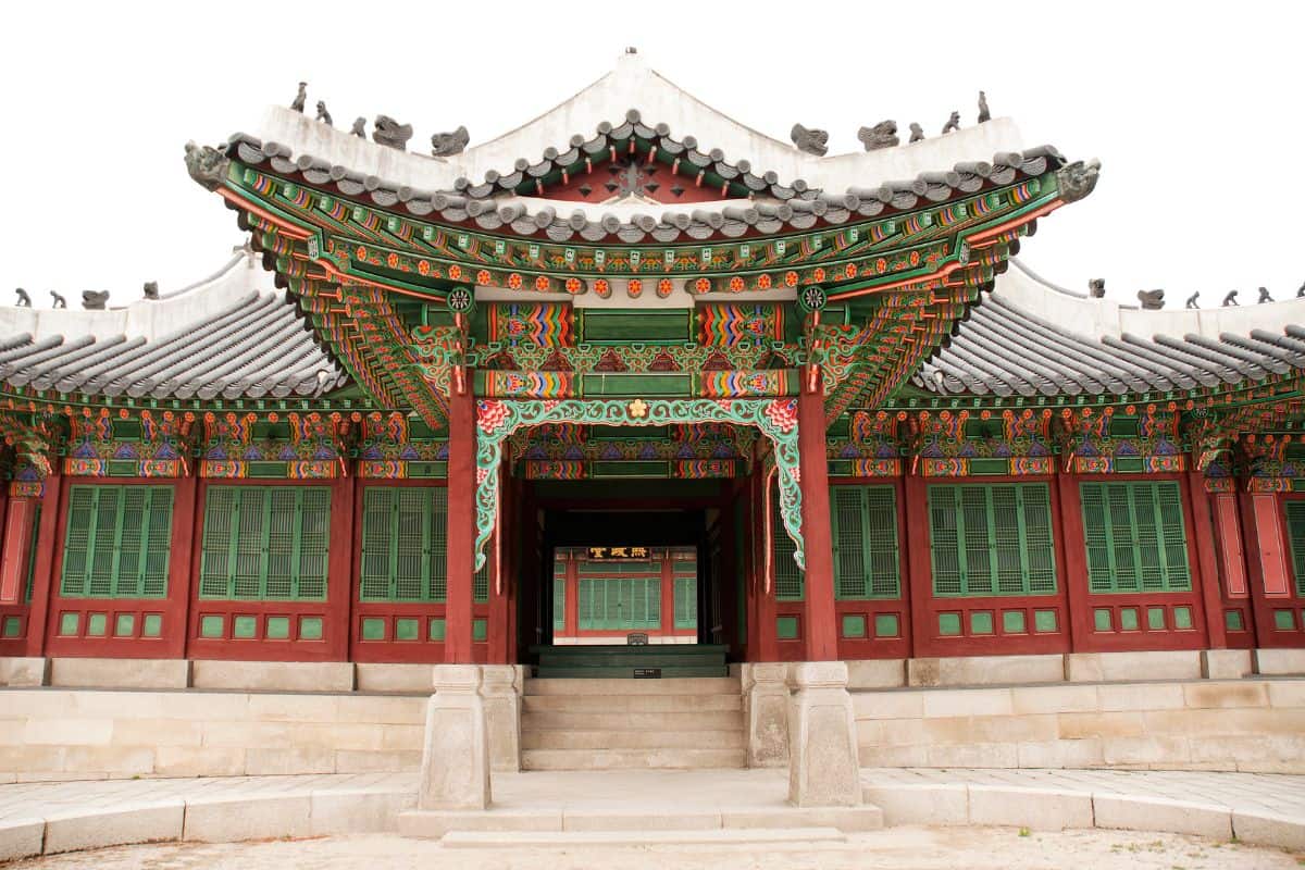 A nice, colorful temple in Seoul, South Korea