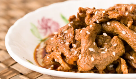 Bulgogi beef on a plate.