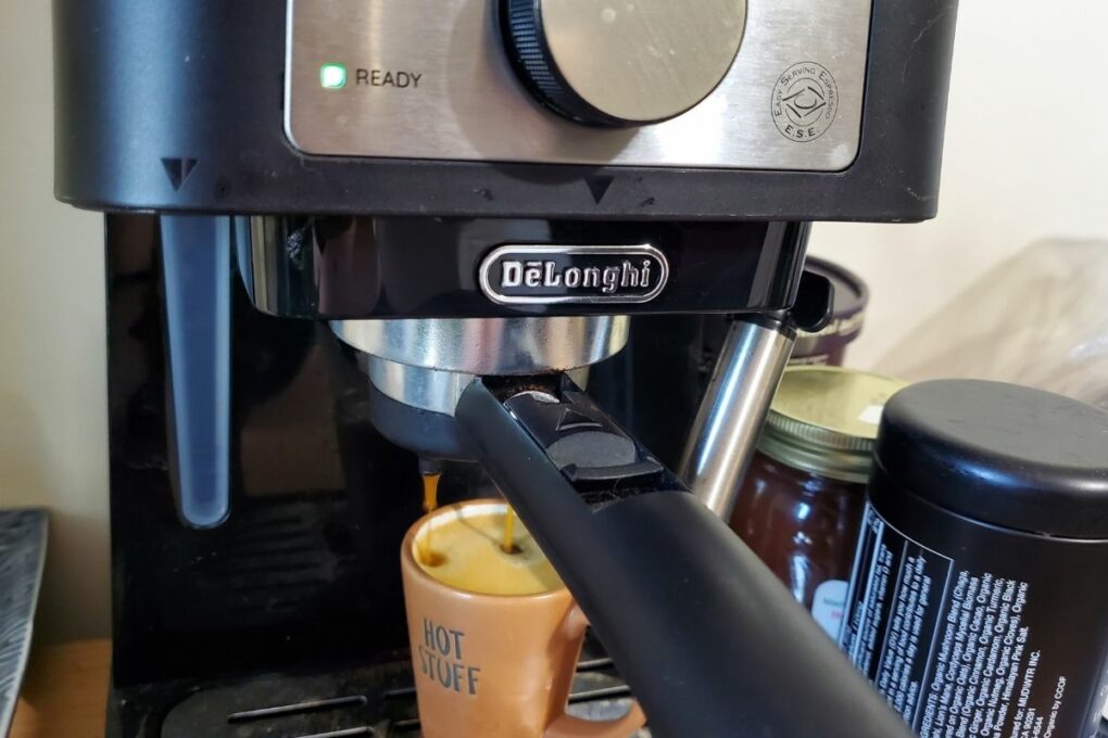 brewing espresso in an espresso machine
