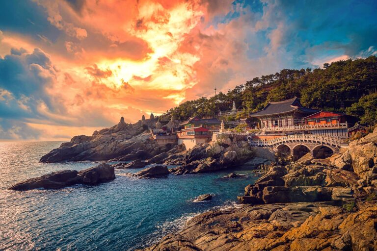 Busan Fall Travel Guide: Foliage, Festivals, Food & Scenic Routes